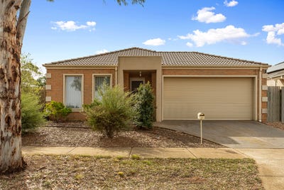 /international/au/17-equine-circuit-melton-south-vic-148578640/?lang=en