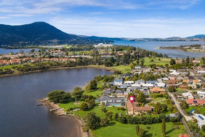 /international/au/20-dewbay-court-claremont-tas-151097556/