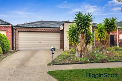 /international/au/22-lancewood-road-manor-lakes-vic-151268452/