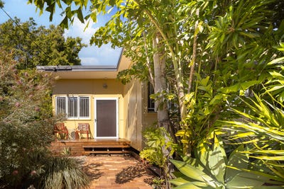 /international/au/8-twenty-first-avenue-brighton-qld-148721136/?lang=id