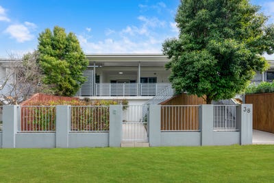 /international/au/8-40-ballantine-street-chermside-qld-148535336/