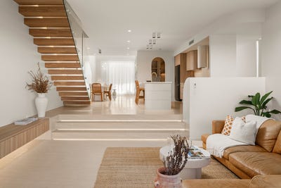/international/au/2-14-lalwinya-street-buddina-qld-152280724/