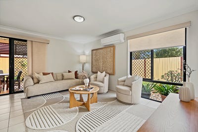 /international/au/16-nutmeg-court-birkdale-qld-152587688/