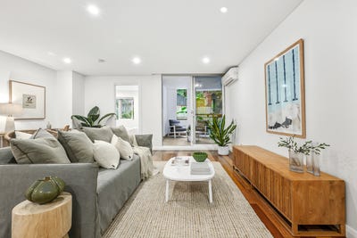/international/au/30-4-16-kingsway-dee-why-nsw-151600560/