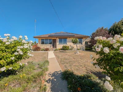 /international/au/2-mourilyan-street-kerang-vic-151230336/