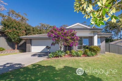 /international/au/3-deer-street-morisset-park-nsw-150874792/?lang=fr