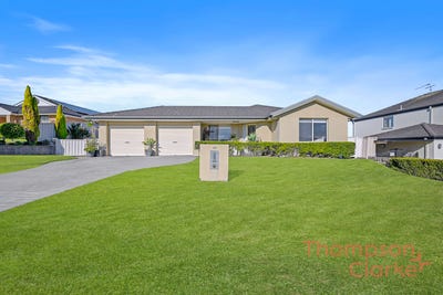 /international/au/82-turnbull-drive-east-maitland-nsw-148307324/