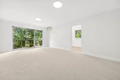 /international/au/12-8-10-brand-street-artarmon-nsw-150712640/