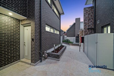 /international/au/4-2-4-andrew-place-girraween-nsw-148478564/?lang=id