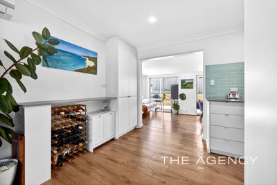 /international/au/1-penguin-close-heathridge-wa-150963280/