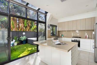 /international/au/13-34-36-golf-avenue-mona-vale-nsw-151668184/
