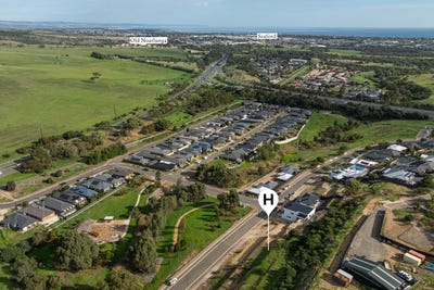 /international/au/47-yeltana-avenue-huntfield-heights-sa-204517916/
