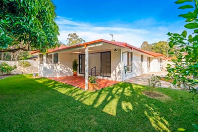 /international/au/14-grasstree-way-molendinar-qld-151558616/