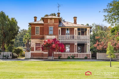 /international/au/112-116-urana-street-the-rock-nsw-151107072/