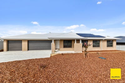/international/au/3-nelson-terrace-bungendore-nsw-150737632/