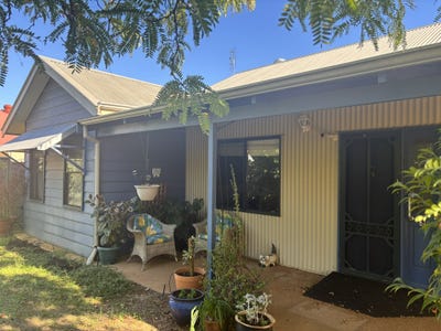 /international/au/4-ellery-place-toodyay-wa-150950708/