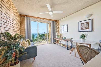 /international/au/11-41-pacific-drive-port-macquarie-nsw-151514024/