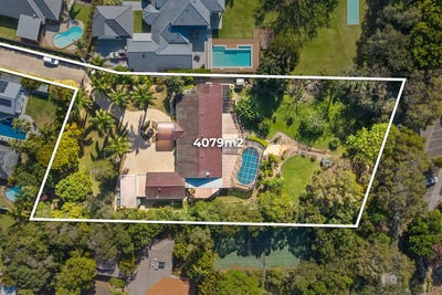 /international/au/69-marbella-drive-benowa-qld-152296132/