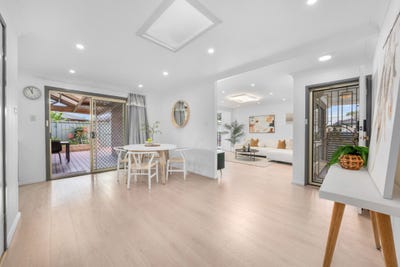 /international/au/46-oag-crescent-kingswood-nsw-148153272/