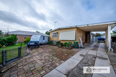 /international/au/6-langlands-street-horsham-vic-151433776/