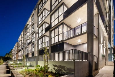 /international/au/715-327-northbourne-avenue-lyneham-act-151206528/