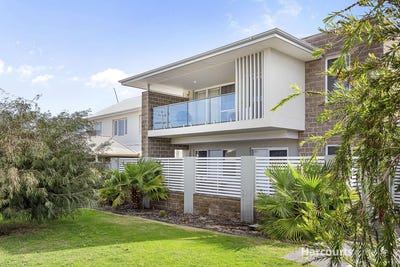 /international/au/5-27-green-avenue-balcatta-wa-151391556/
