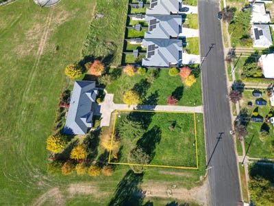 /international/au/9c-frape-street-blayney-nsw-204488636/