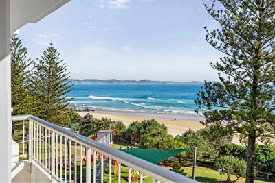/international/au/18-180-marine-parade-coolangatta-qld-151145924/