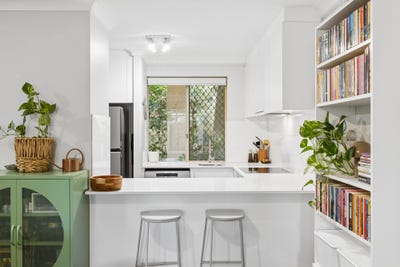 /international/au/5-128-washington-street-victoria-park-wa-151388476/