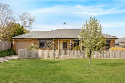 /international/au/1-39-somerville-lane-riddells-creek-vic-152466860/