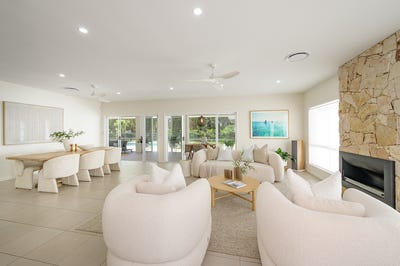 /international/au/21-hetherington-drive-twin-waters-qld-150825576/