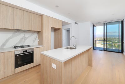/international/au/12608-5-darling-ave-broadbeach-qld-151012520/
