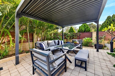 /international/au/98a-cobb-street-scarborough-wa-151313552/