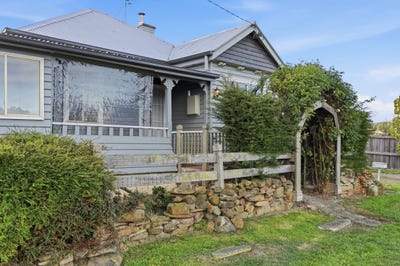/international/au/679-tea-tree-road-tea-tree-tas-151133944/