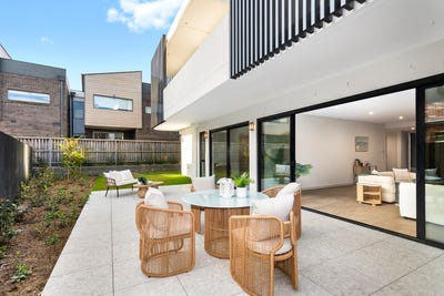 /international/au/18-kangaloon-road-bowral-nsw-151181428/