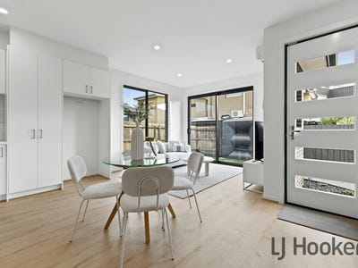 /international/au/4-57-conn-street-ferntree-gully-vic-151162124/