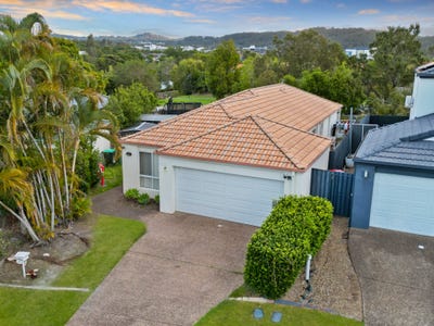 /international/au/7-solitaire-place-robina-qld-152493564/