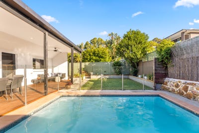 /international/au/24-raftree-street-padstow-heights-nsw-151270264/