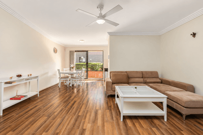 /international/au/21-49-dobson-crescent-baulkham-hills-nsw-152384844/