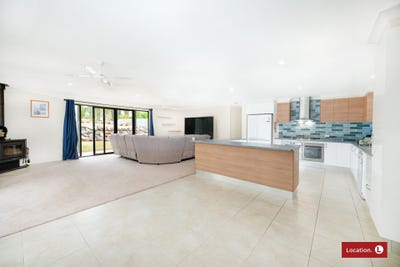 /international/au/96-bishop-drive-bucca-qld-151521548/