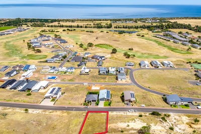 /international/au/18-cherry-hills-crescent-normanville-sa-204486560/