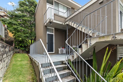 /international/au/2-4-hillview-crescent-the-hill-nsw-152652676/
