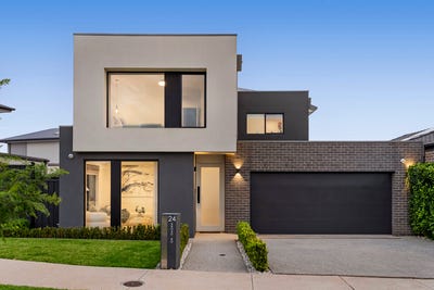 /international/au/24-broad-road-fraser-rise-vic-152636352/