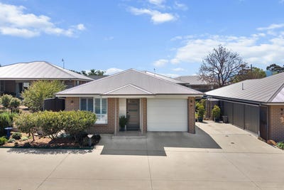 /international/au/21-6-ainslie-place-tamworth-nsw-152630416/