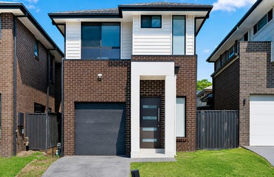 /international/au/8-yusen-street-grantham-farm-riverstone-nsw-151513588/
