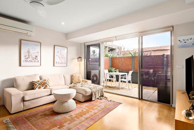 /international/au/9-8-burrowes-street-ascot-vale-vic-151324184/