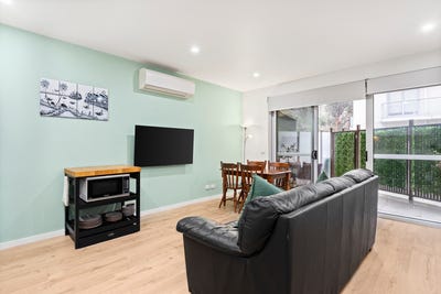 /international/au/g08-1213-centre-road-oakleigh-south-vic-151415128/