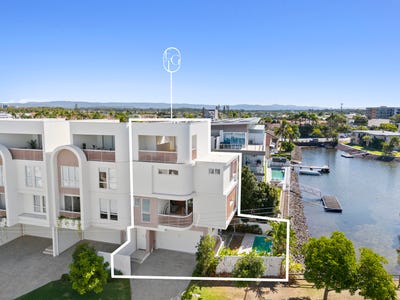 /international/au/4-31-madang-crescent-runaway-bay-qld-151037436/