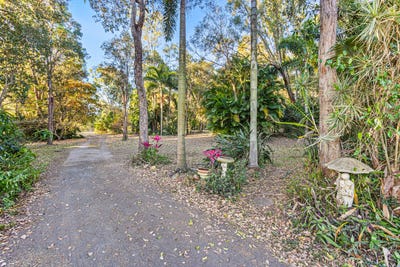 /international/au/293-stones-road-woodbury-qld-152540100/