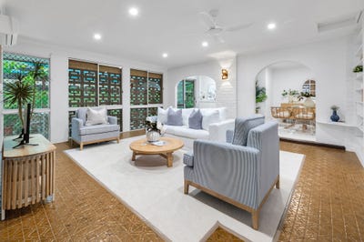 /international/au/29-annerley-avenue-runaway-bay-qld-151218956/